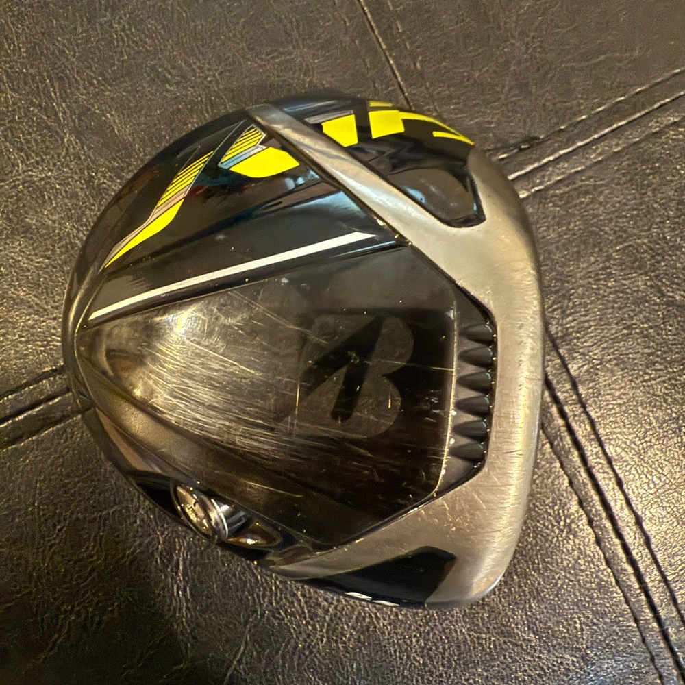 Bridgestone Tour B JGR Driver Head, 9.5